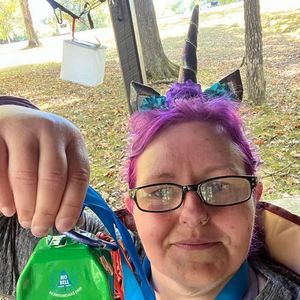 Meet your Posher, Joni